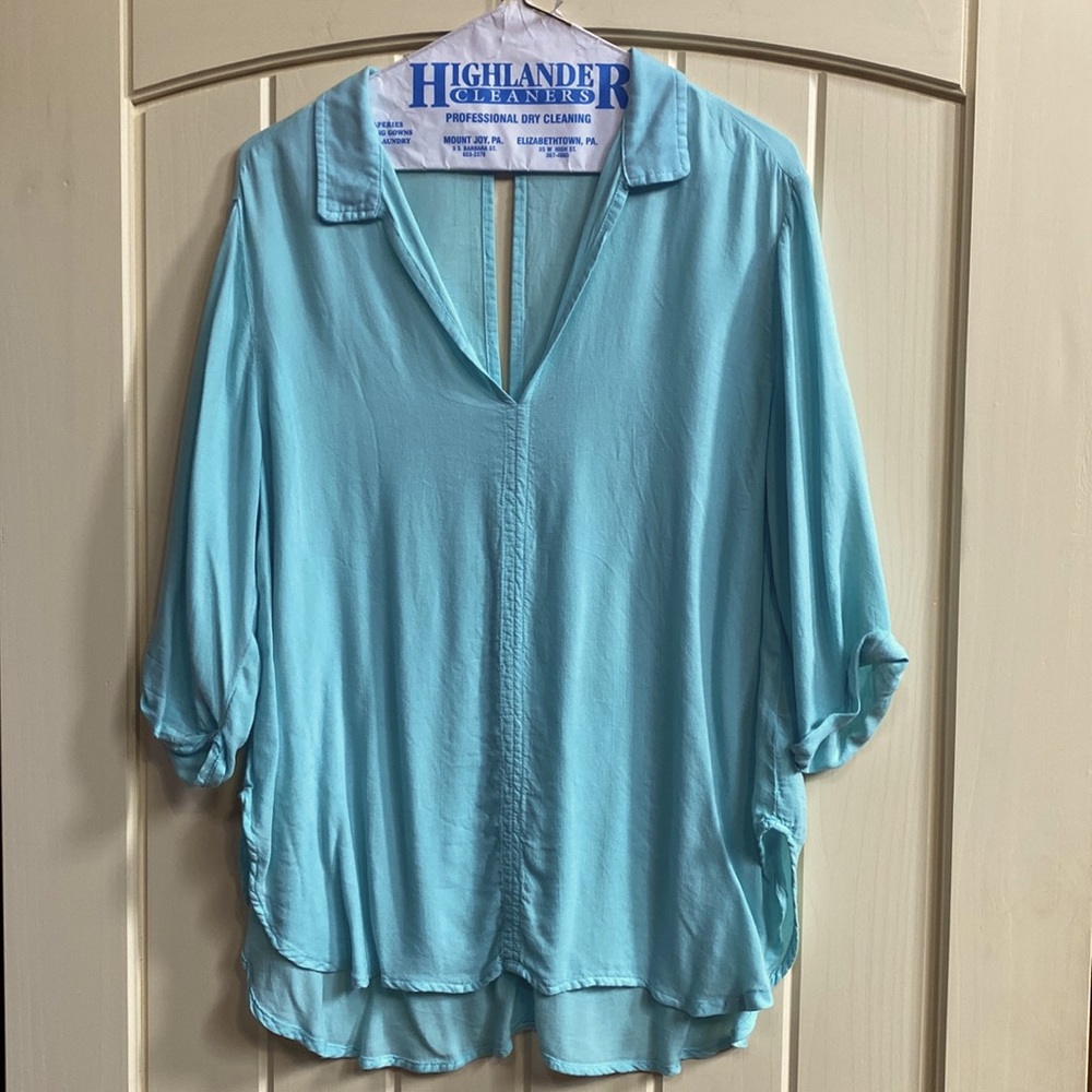 Like New! Bella Dahl Shirt